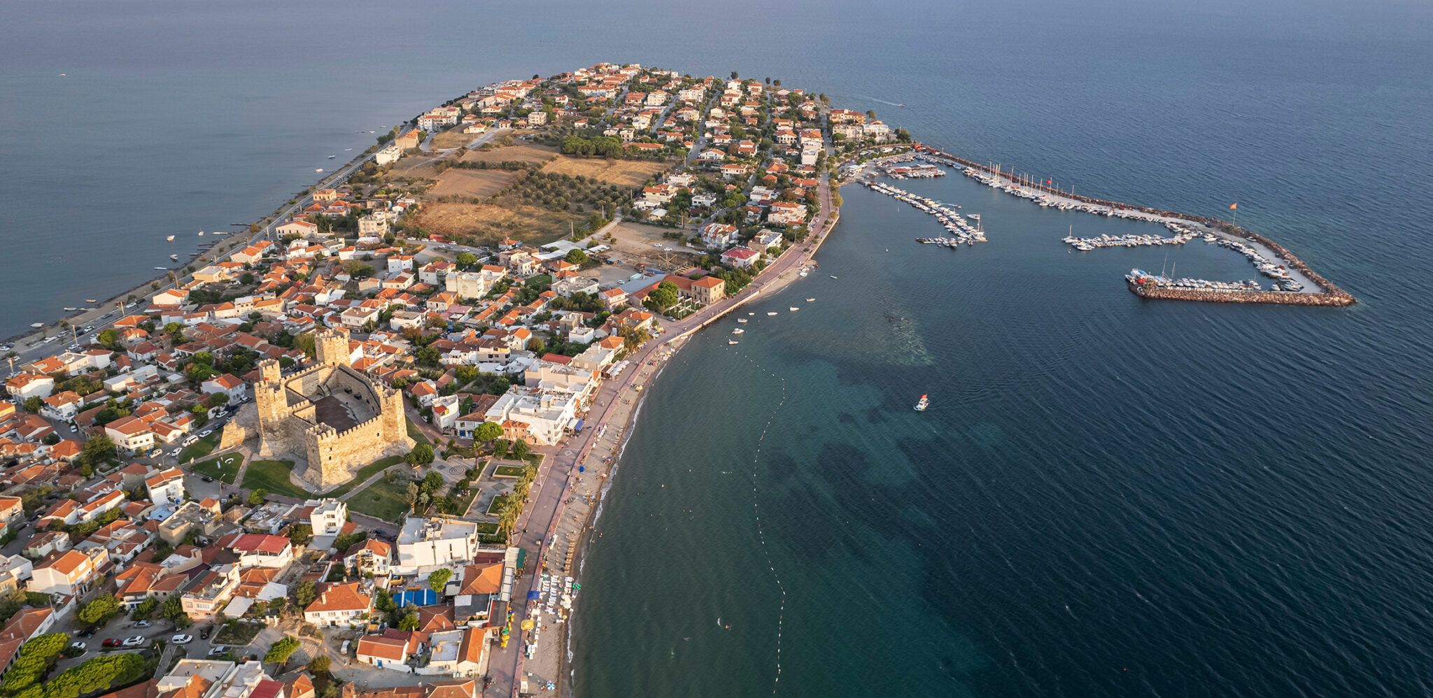 İzmir Çandarlı Arıtma Tesisi Hattı İnşaatı
